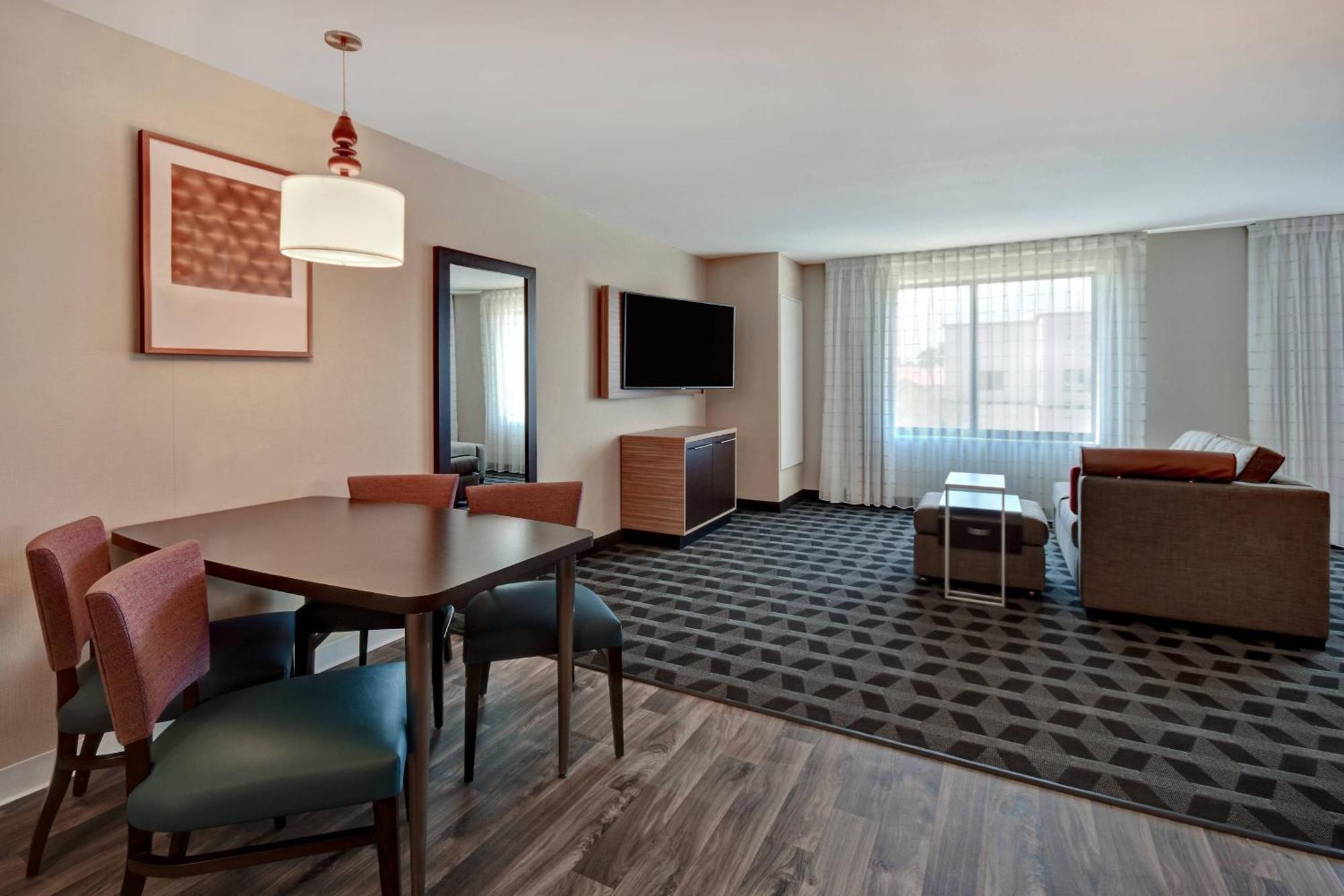 ทาวน์เพลส สวีท ลาสเวกัส แอร์พอร์ต เซาท์ Hotel ภายนอก รูปภาพ
